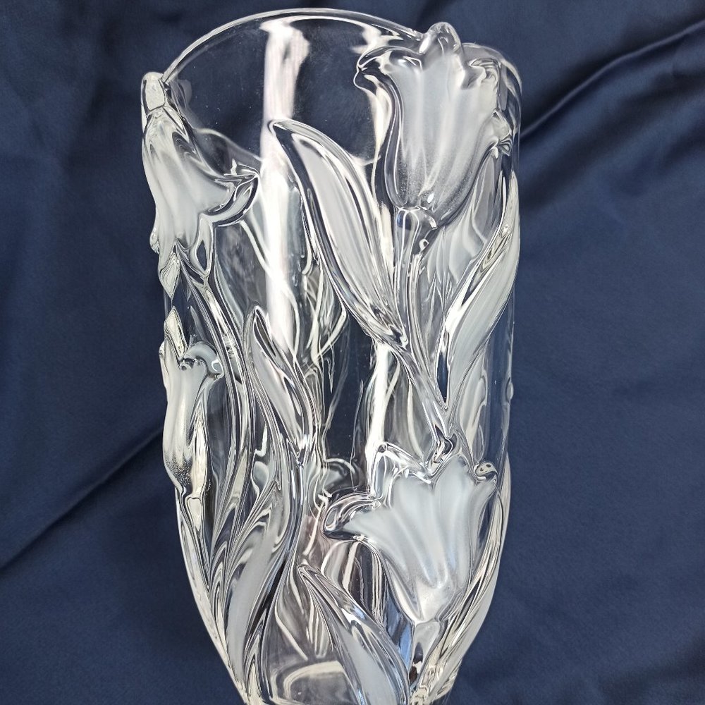 Tulip Christal Vase White Clear - Picture 4 of 6